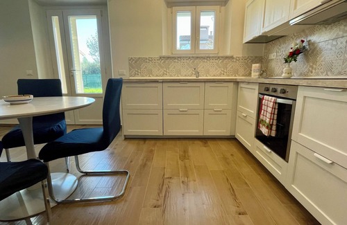 Lucca House | The Little Villa With Garden(4 rooms, Free Parking)