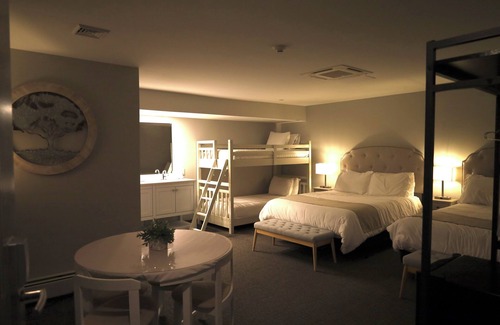 Danielsville Cabin | The Lodge at Woodstone Country Club