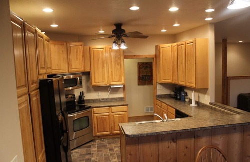 Clear Lake House | The Lodge Home - Abundance of Wildlife and a short walk to the lake with a dock!