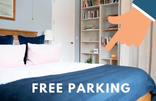 Pontcanna Apartment | The Loft at 82 Cathedral with Parking