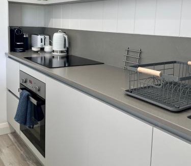 Llanymynech Apartment | The Loft Studio apartment - above detached new build garage
