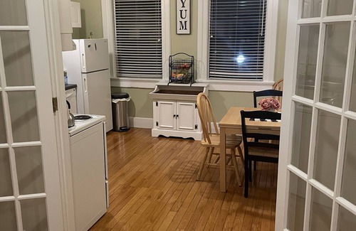 Hillsdale Apartment | The Lofty Owl - Updated historical apartment in quaint downtown Hillsdale
