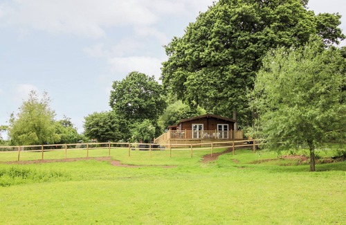 Newnham Cottage | The Log Cabin