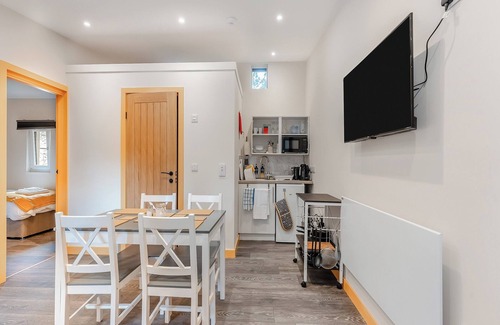 Polmont Cottage | The Logstack- UK42984