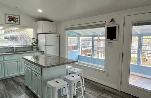 Brazoria House | The Lone Oak River Retreat on The San Bernard River - Fisherman's Paradise!