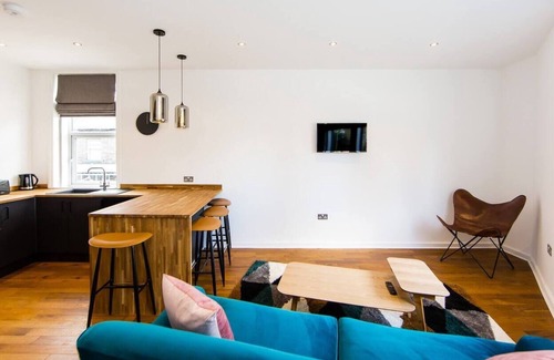 Shipley Apartment | The Loom Suite at Salts House