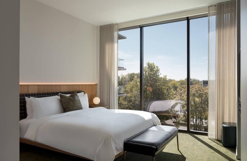 Zilker Hotel | The Loren Hotel Austin