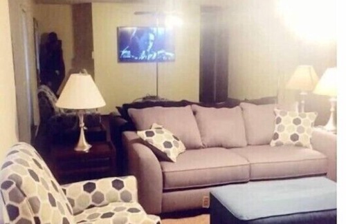 Luling House | The Luling Bungalow