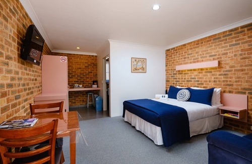 Chiltern Hotel | The Lydoun Motel