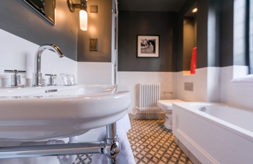 Broadway Hotel | The Lygon Arms - an Iconic Luxury Hotel