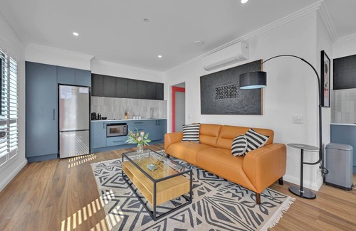 Orange Apartment | The Mac Orange
