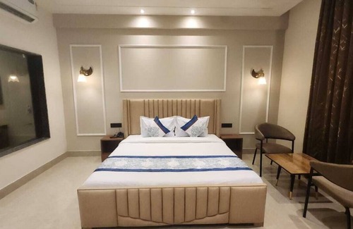 Chandigarh Hotel | THE MAJESTIC GRAND
