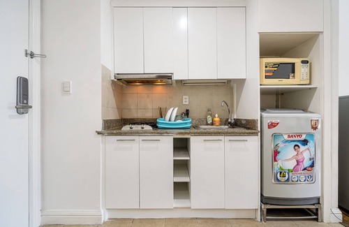 Hang Xanh Apartment | The Manor 2 Apartment - Rooftop Pool