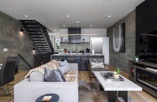 Birmingham House | The Mansion on Morris - Groups/Downtown/Rooftop