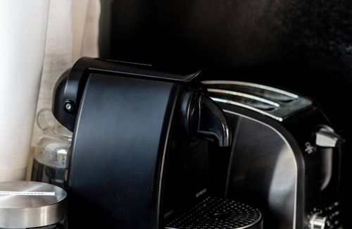 Sebastopol Cottage | The Manzanita Cottage