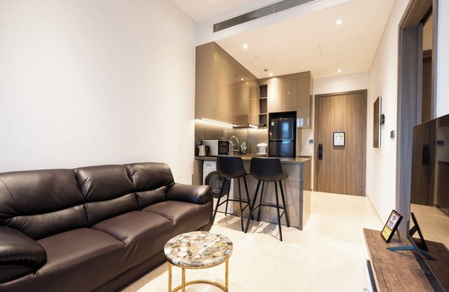 Da Kao Apartment | The MarQ Lanc. District 1