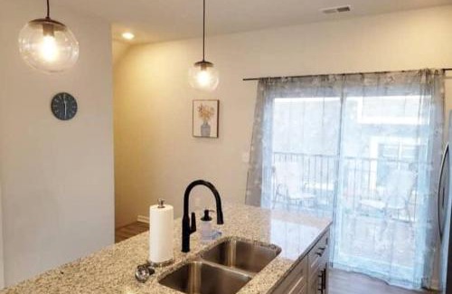 Elkhorn House | The Meadowlark at Coventry Rows