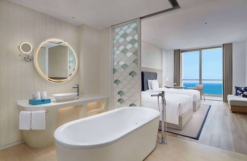 Lingshui Resort | The Mermoon Resort Hainan Tufu Bay, Tapestry By Hilton