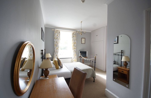 Swallowfield Hotel | The Mill House