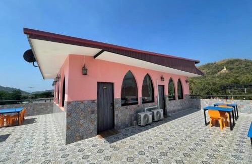 Kaeng Krachan Hotel | The Morocco