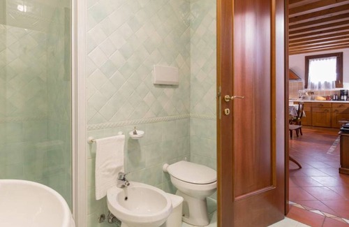Castegnero Apartment | The Mulberries three bedroom and two bathroom apartment