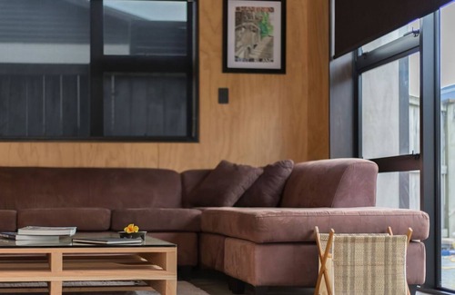 Fitzroy House | THE NATURAL HOME PRIME FITZROY LOCATION