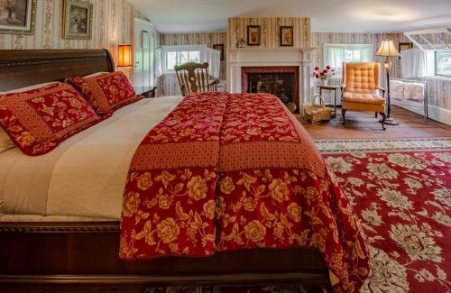 Long Valley Bed & Breakfast | The Neighbour House B&B