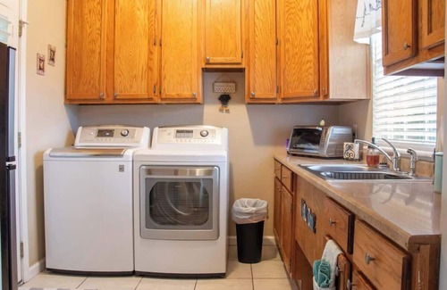 Waco House | The Nest 1 Bedroom Suite 12 min from Magnolia