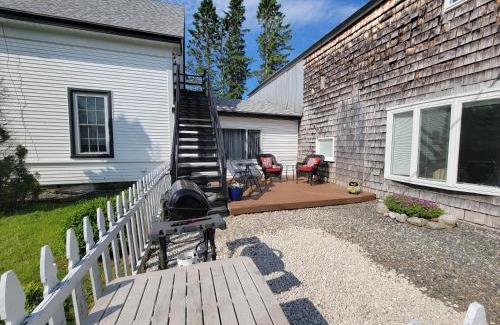 Searsport Apartment | The Nest and Captains Quarters