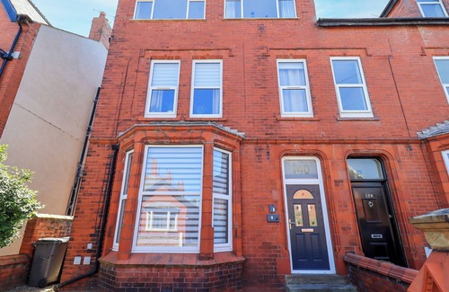 Lytham St. Anne's Cottage | The Nest