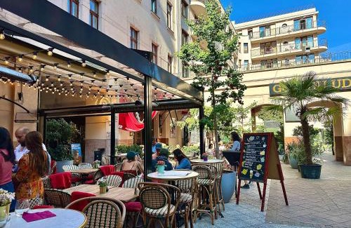 Erzsebetvaros Apartment | The Nest Inn Budapest -Studio with AC