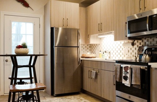 Huntsville Apartment | The Nest · The Nest: Downtown Huntsville, Walk Everywhere