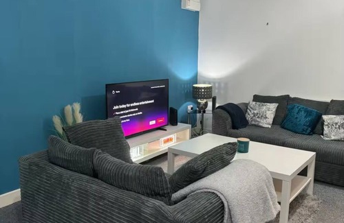 Leicester City Centre Apartment | The Netflix Suite