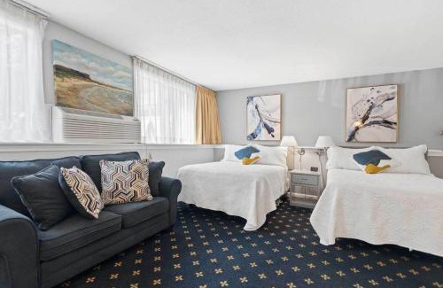 Niantic Hotel | The Niantic Inn