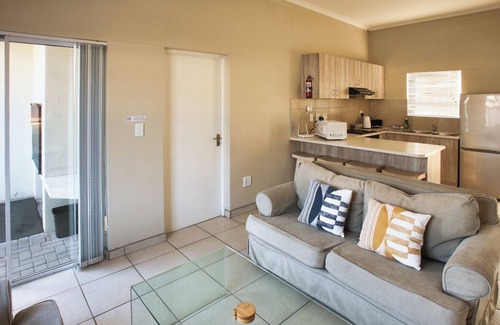 Mykonos House | The Nook, Langebaan 4-Sleeper