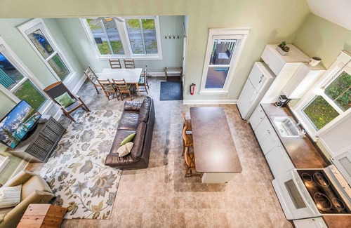 Cherry Valley House | The Nuthatch - 5 Farm View