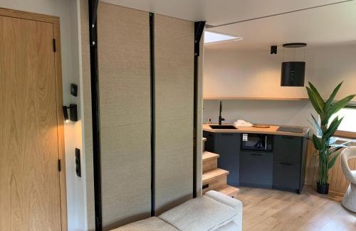 Neede Apartment | The Nutshell met hottub en sauna | 2 personen