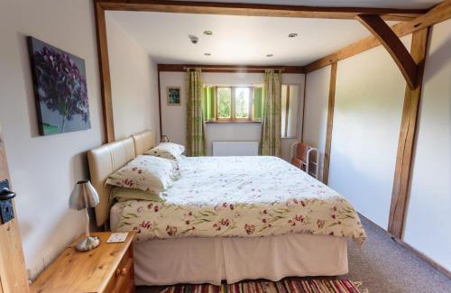 Castle Bytham House | The Oak Lodge, Clematis Cottages, Stamford