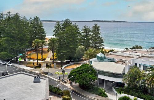 Cronulla Apartment | The Oceanfront Sanctuary Spa & Parking