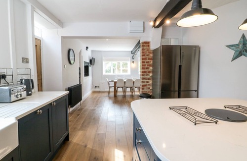 Hook Norton Cottage | The Old Bakery