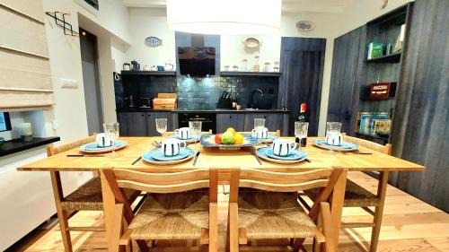 Brzezno Apartment | The Old Fisherman's Nest by TriApart