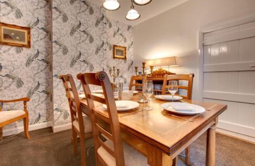 Hawes House | The Old Grammar School