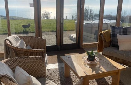 Holworth House | The Old Lookout