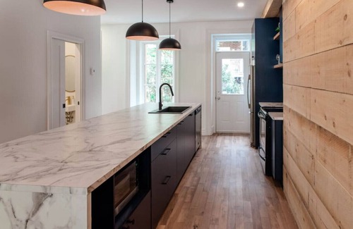 La Cite-Limoilou Condo | The Old New/Spacious 2000 sqft condo - Downtown