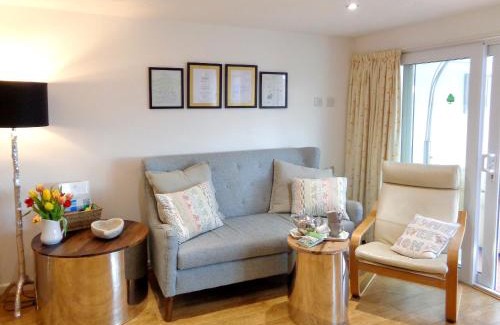 Pauntley House | The Old Winery Cottage