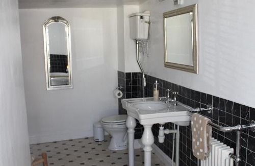 Dunster Bed & Breakfast | The Olde House