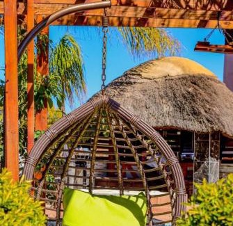 Bulawayo House | The Olympus Zim with 5 beds baths and pool
