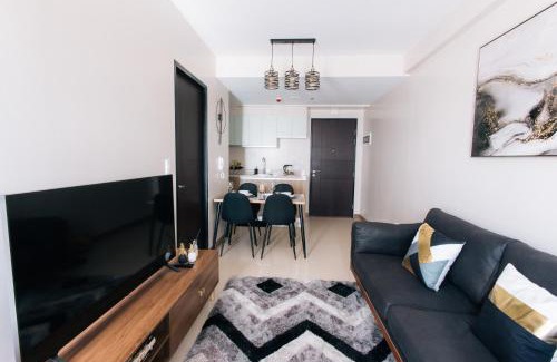 Bacolod Apartment | The Onyx at One Regis Upper Penthouse flat
