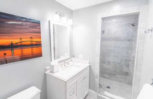 Newport Bed & Breakfast | The Outlook Inn