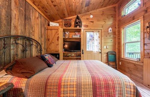 Robbinsville House | The Owl's Perch (5 inch clearance needed)